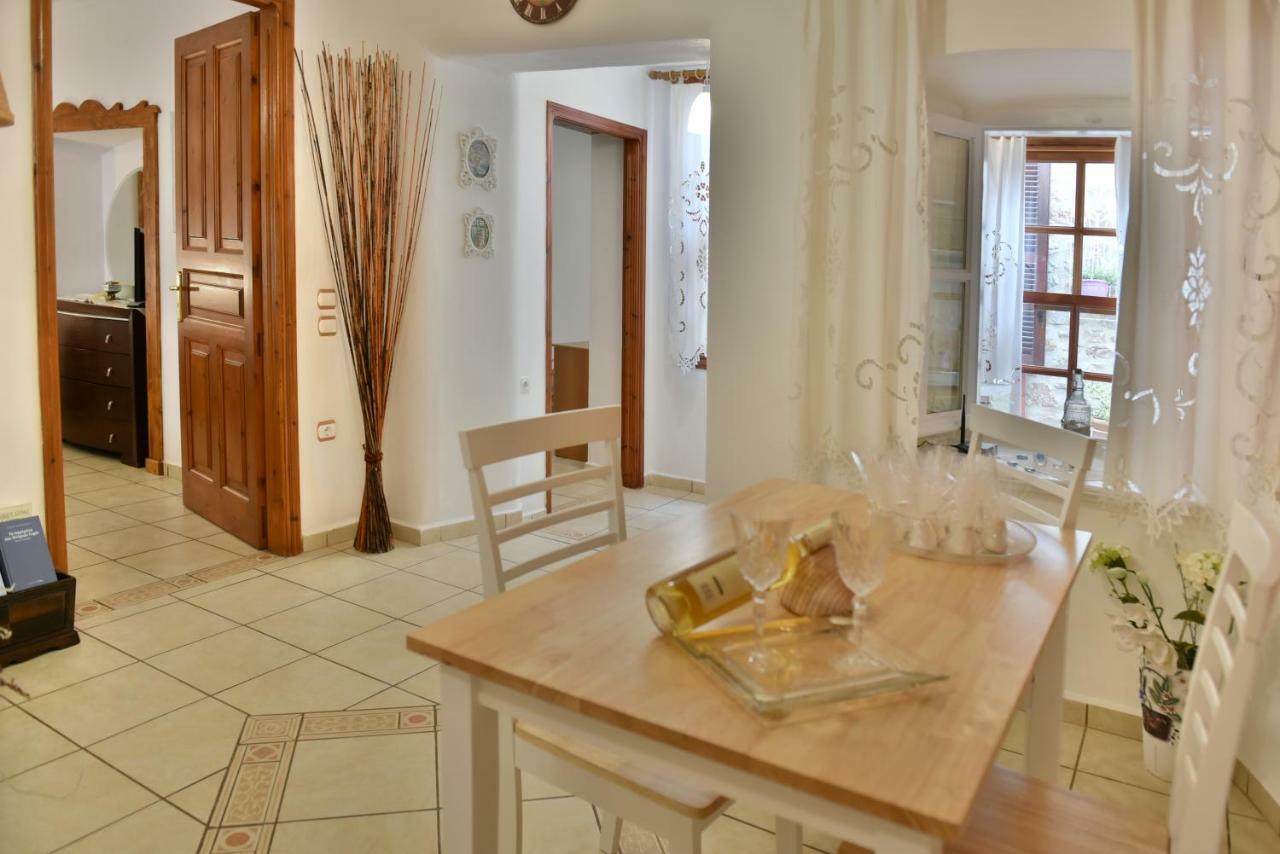 Kassandra House Hydra  Bagian luar foto