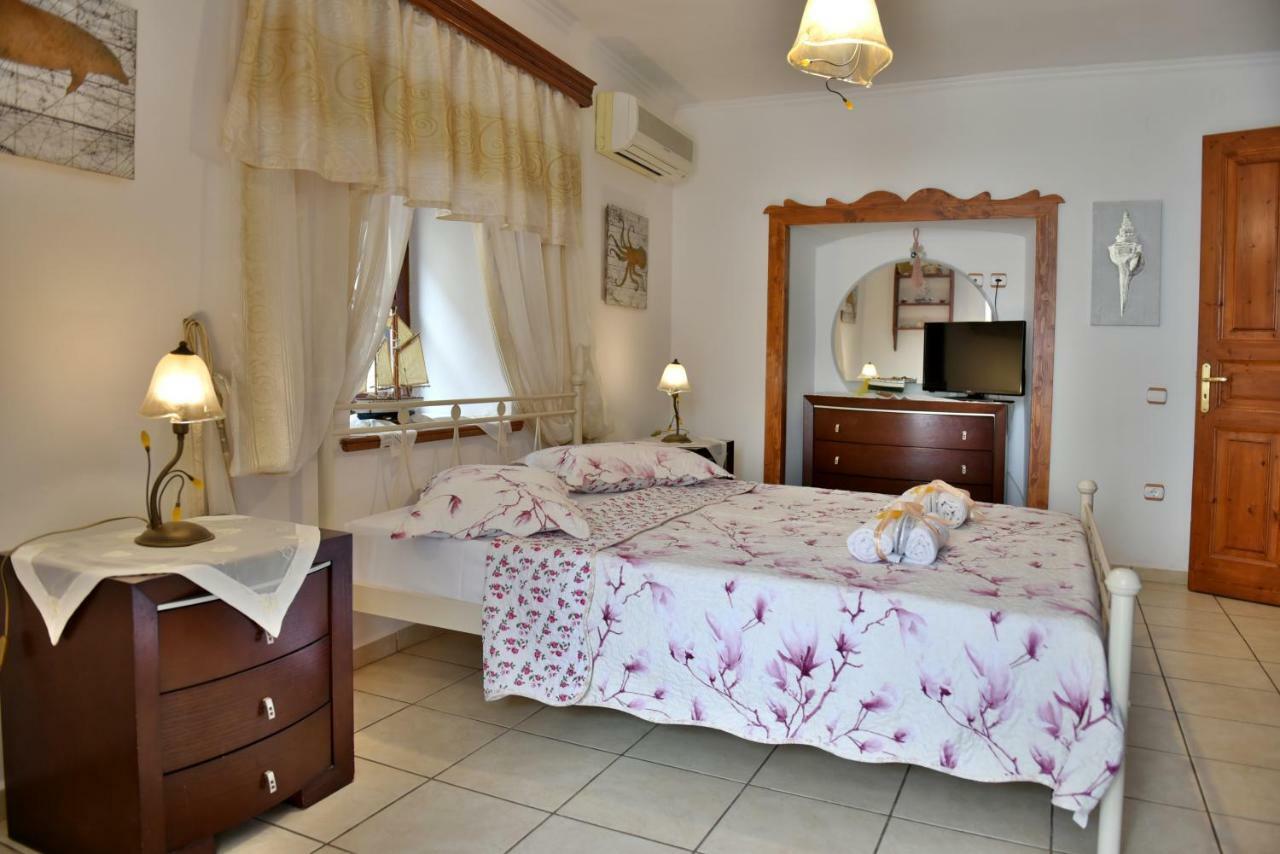 Kassandra House Hydra  Bagian luar foto
