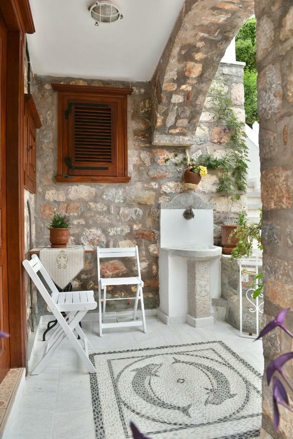 Kassandra House Hydra  Bagian luar foto